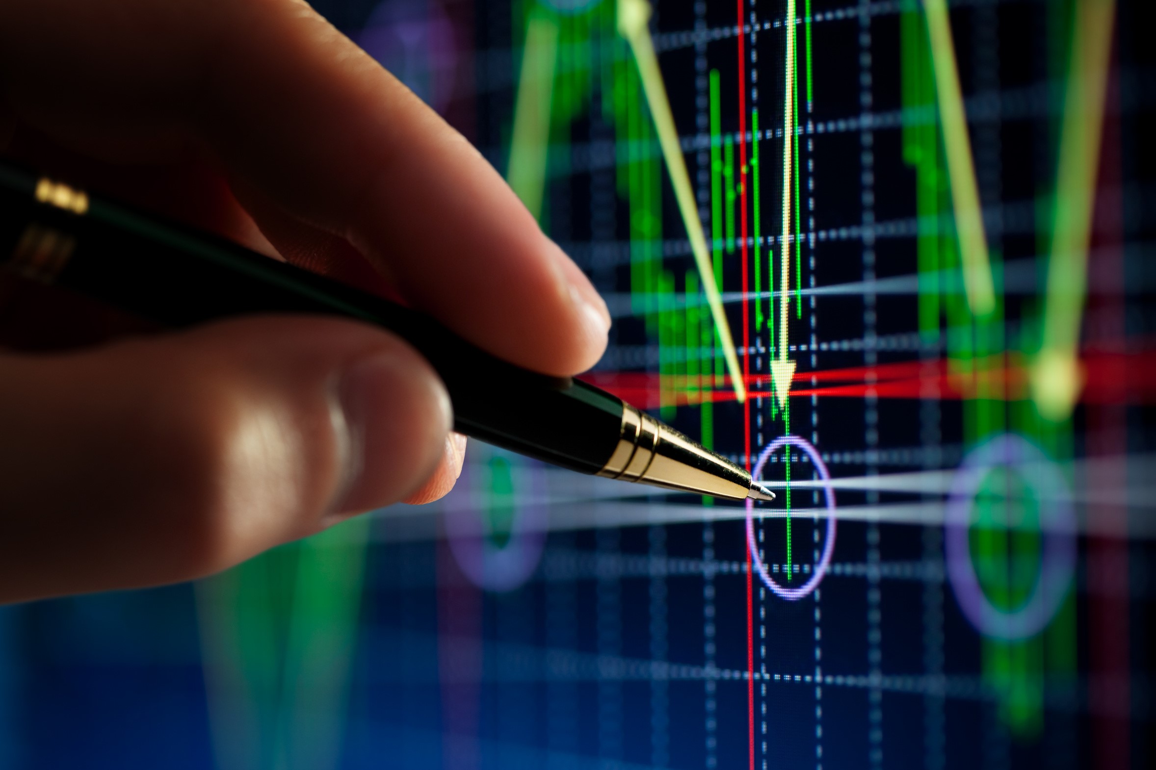 The different impact of corporate growth on the relationship between accrual changes and heterogeneous investor beliefs